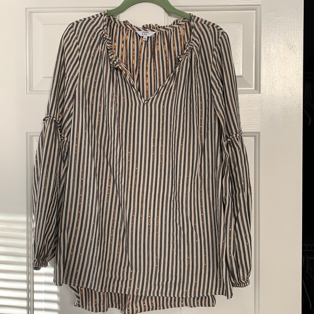 Crown and Ivy striped top with shiny rose gold polka dot detail.